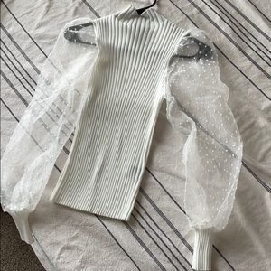 White long sleeve puffy sleeves